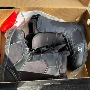 DC Black Snowboard Boots with White Logo
